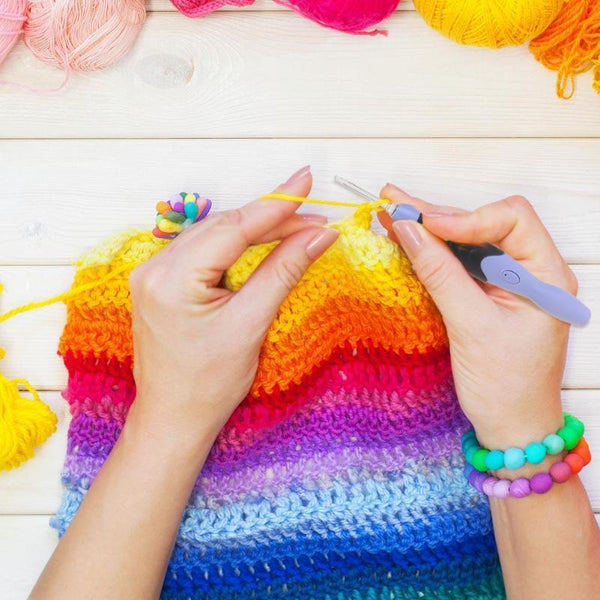 HERCHR 1 pcs Led Light Up Crochet Hook Knitting Needles Weave